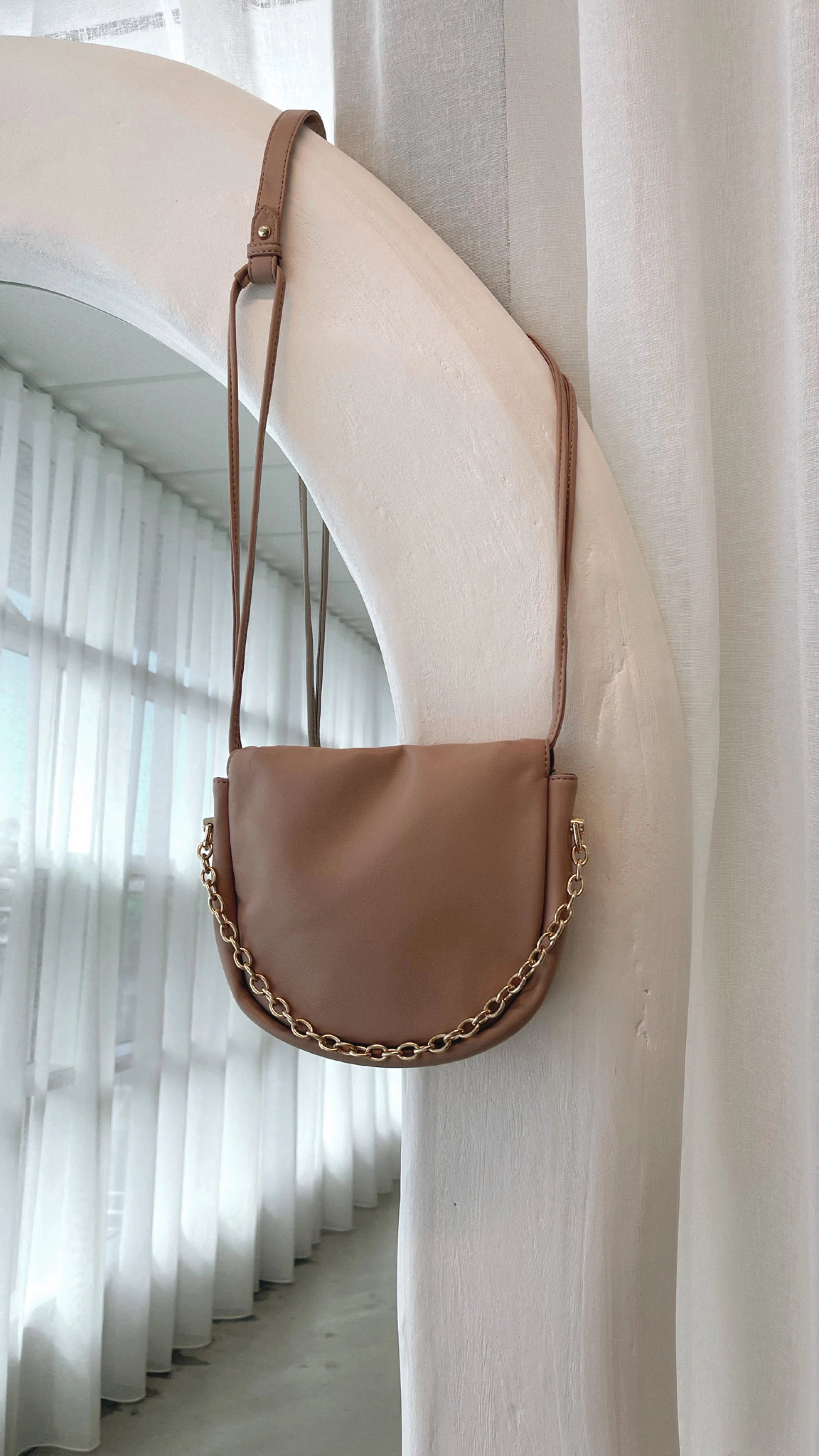Brinley Gathered Top Crossbody Bag - Nude/Gold