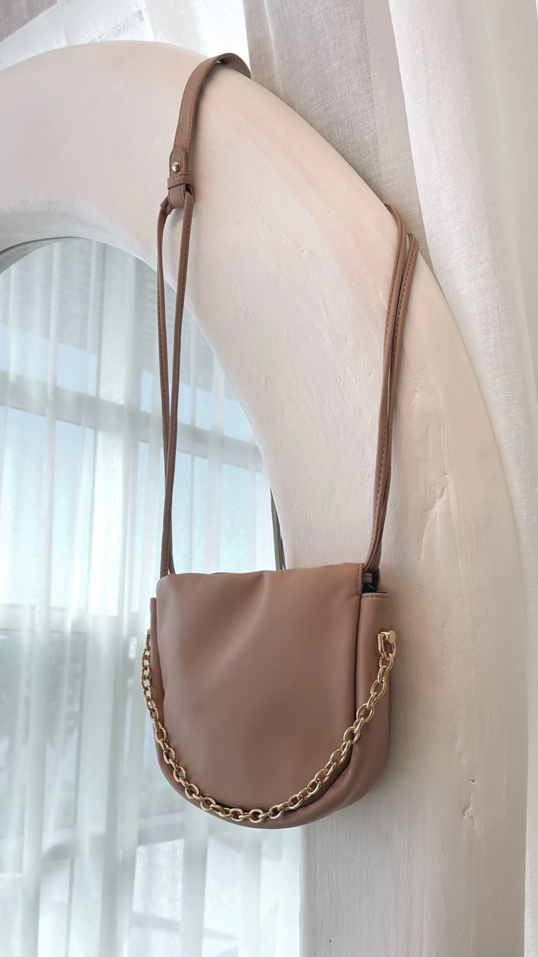 Brinley Gathered Top Crossbody Bag - Nude/Gold
