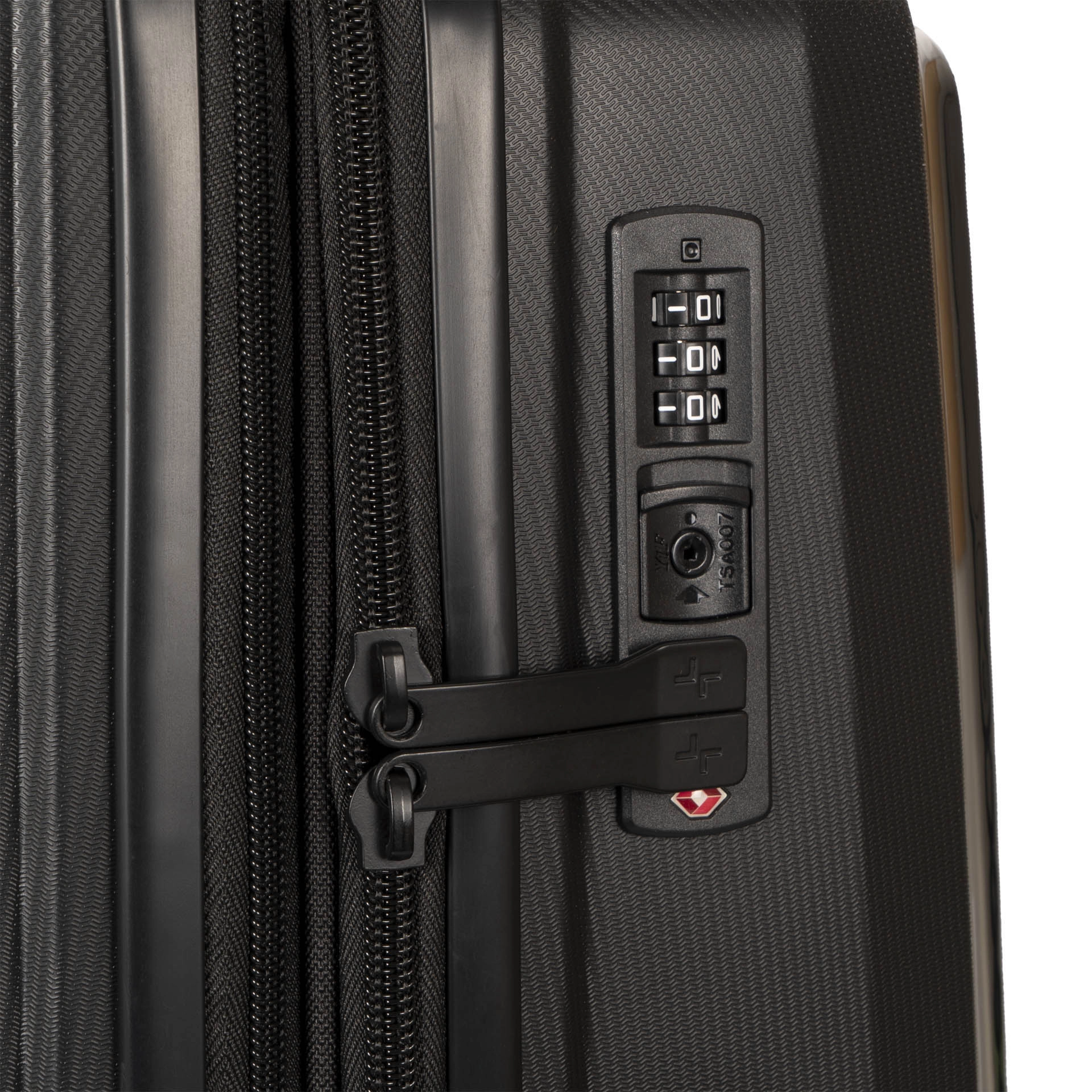 Dynamo Hardside 27" Luggage