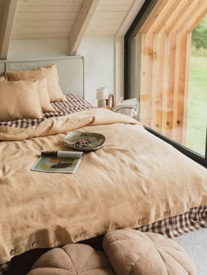 Linen Bedding Set | Mustard