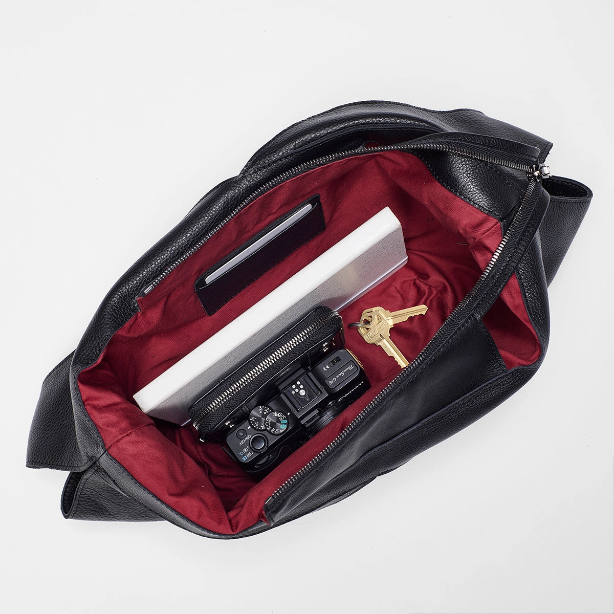 Tom Zip | Black/Gunmetal | Lrg