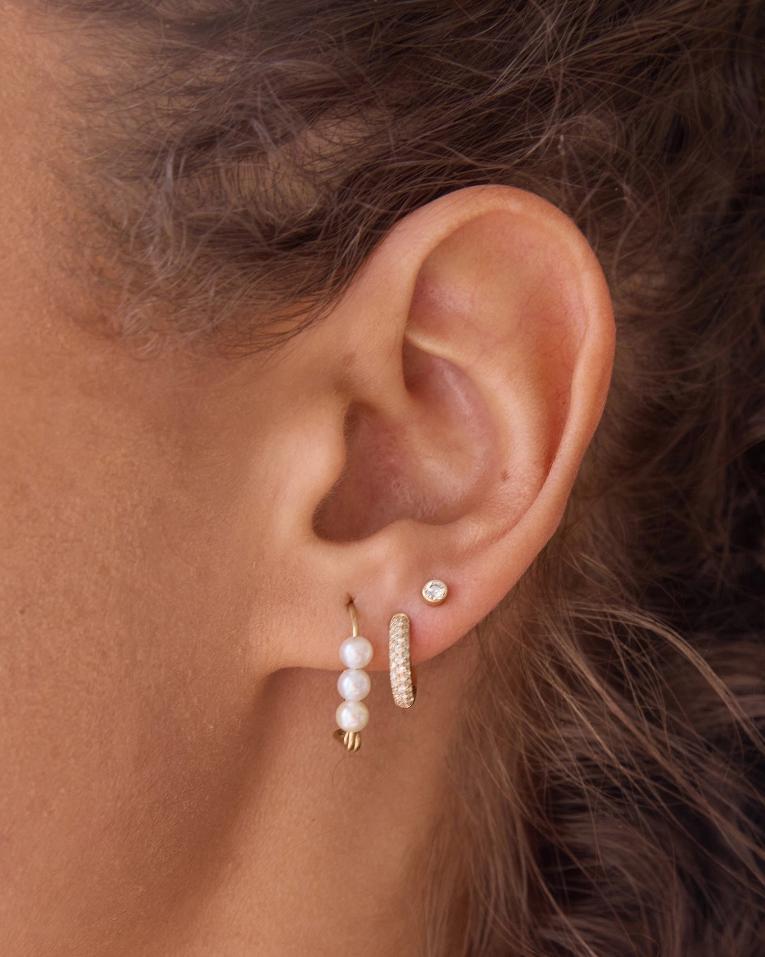 Tres Pearl Earring